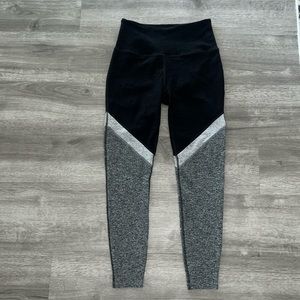 NWOT Beyond Yoga Leggings